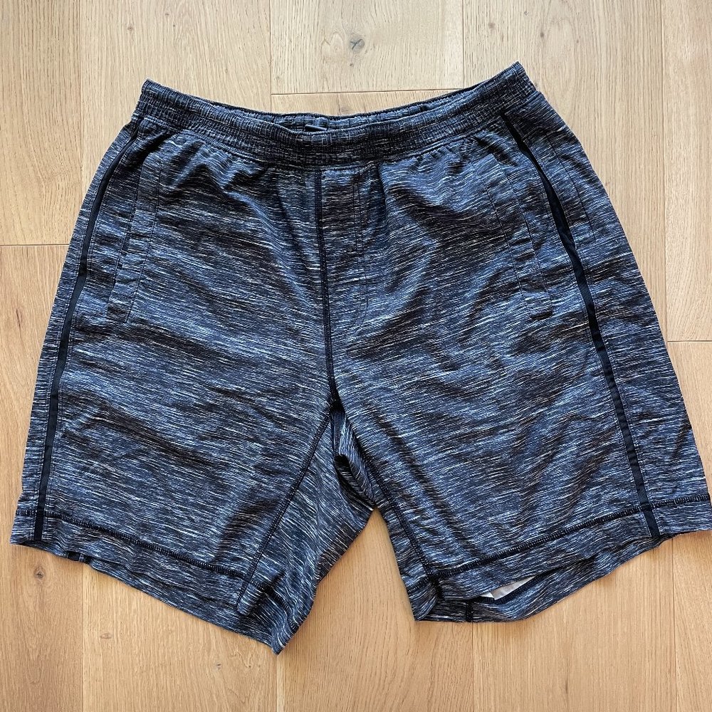 Classic Fit Lululemon Linerless 9 inch Training Shorts